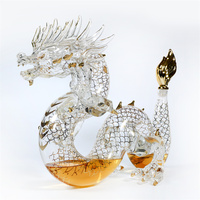 Décanteur de whisky Dragon à haute teneur en borosilicate soufflé à la main en gros d'usine