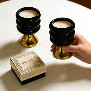 Bougie en Céramique Noire et Dorée de Luxe, Bougie Spirale, Marque Privée, Parfum Vanille - Product Image 6