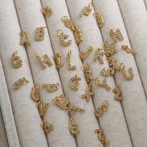 Thời Trang Đẹp Không Gỉ Thép 26 Chữ CZ Mạ Vàng Bảng Chữ Cái Chữ Ban Đầu Vòng Cổ Mặt Dây Chuyền Charms Làm Đồ Trang Sức - Product Image 3