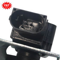 Sensor de Nivel de Altura Trasero Izquierdo y Derecho de 3 Pines para Ford Focus III 2003-2018 y C-MAX 2006-2014, AV61-5A955-AA AV61-5A955-AB