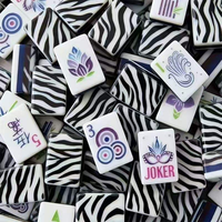 Tuiles de Mahjong en Acrylique Écologiques et Table de Luxe Modernes pour l'Échecs Américain et les Jeux de Cartes