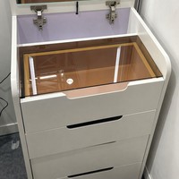 Nouvelle conception moderne de coiffeuse pliable pour chambre à coucher avec miroir éclairé, construction robuste et surface en verre écologique