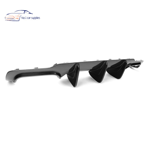 Difusor de parachoques trasero de fibra de carbono para <span class=keywords><strong>Mercedes</strong></span> <span class=keywords><strong>Benz</strong></span> W204 Clase C <span class=keywords><strong>C180</strong></span> C200 C250 C350 <span class=keywords><strong>2012</strong></span> 2013 2014 C63 <span class=keywords><strong>Amg</strong></span> con aletas grandes - Product Image 2