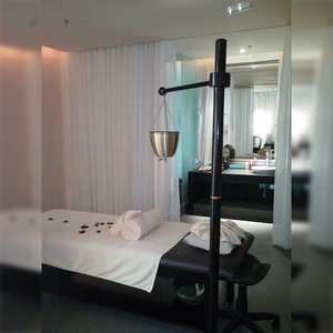 Pot et support en bois <span class=keywords><strong>Shirodhara</strong></span> pour spa pour hôtels - Product Image 5