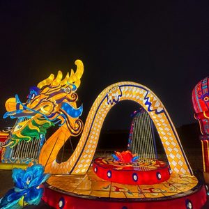 Lanternes de vacances du festival de la mi <span class=keywords><strong>automne</strong></span> Lanterne en soie chinoise avec lumières LED pour le nouvel an et le nouvel an chinois à prix réduit - Product Image 1