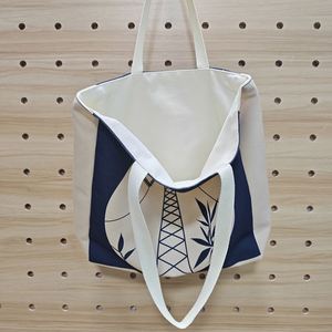 Sacs fourre-tout en toile carrés, grands et robustes, personnalisés pour les cadeaux publics, avec doublure et soufflets, réutilisables - Product Image 2