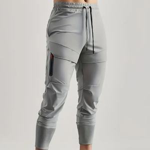 Pantalons de survêtement de sport en polyester 100% personnalisés par le fabricant, avec poches, pantalons de jogging, vêtements de sport décontractés, pantalons de survêtement pour homme, taille surdimensionnée, pantalons pour homme - Product Image 1