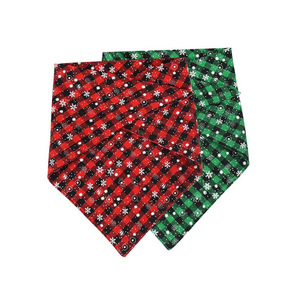 Écharpe pour chien de compagnie en coton et polyester, motif à carreaux triangulaires, noir et rouge, cadeau de Noël d'hiver - Product Image 5