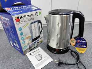Hervidor Eléctrico de Acero Inoxidable de 2.5L, 1800W, con Patrón de Diamantes, Apagado Automático, Inalámbrico - Product Image 1