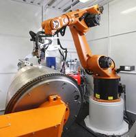 Robot de soudage KUKA KR 10 R1440, portée 1420 mm avec positionneur rotatif, poste de travail robotisé pour soudage à l'arc, robot industriel 6 axes