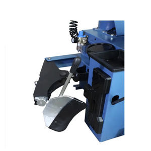 Desmontadora de Neumáticos Fostar para Taller Mecánico, Económica y de Fácil Extracción, Brazo Oscilante, Desmontadoras de Neumáticos Usadas en Venta - Product Image 3