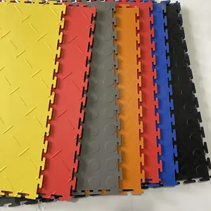 Carreaux de sol pour garage Revêtement de sol flexible en plastique PVC à emboîtement