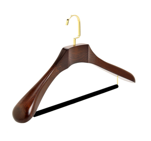 Plaque de logo personnalisé de luxe Cintres de costume en <span class=keywords><strong>bois</strong></span> à épaule <span class=keywords><strong>large</strong></span> marron antique avec or - Product Image 4