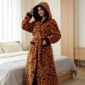 Accappatoio Invernale Ultra Morbido e Caldo con Cappuccio, Stampa Leopardata Arancione, in Flanella Spessa, Lunghezza Intera, ODM XL, per Casa, Hotel, Spa, Abbigliamento <span class=keywords><strong>da</strong></span> <span class=keywords><strong>Notte</strong></span> e Relax - Product Image 5