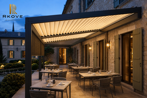 Pérgola bioclimática eléctrica RKOVE con techo de lamas ajustables de aluminio, pantalla enrollable, tira de LED y calefactor para terraza. - Product Image 3