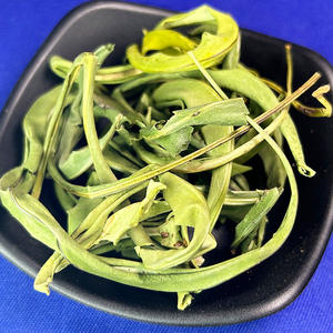 Herbe fossile grande feuille rein en vrac essence thé herbe dorée brute source d'origine fabriquée à la main pierre de thé fossile - Product Image 3