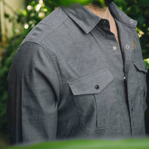 Chemises <span class=keywords><strong>de</strong></span> pêche personnalisées en polyester avec protection UV, imprimées par sublimation et sérigraphie, anti-décoloration, à boutons pression et perles, pour <span class=keywords><strong>la</strong></span> pêche à <span class=keywords><strong>la</strong></span> <span class=keywords><strong>carpe</strong></span> - Product Image 3