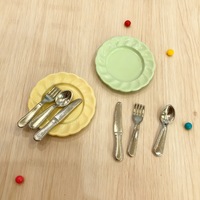 Miniatures de maison de poupée : couteau, fourchette, cuillère, assiette, accessoires et décorations de scène de cuisine miniature BJD