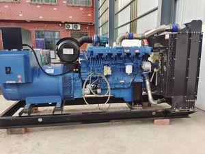Groupe électrogène diesel synchrone triphasé d'occasion 300 kW, silencieux, avec dynamo et moteur intégrés - Product Image 2