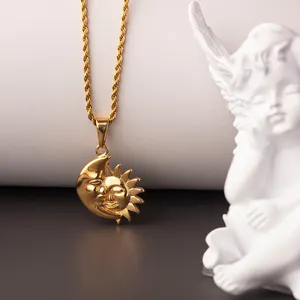 Hip Hop Fashion Jewelry Moon Sun Pendant Eclipse Pendant with Gold Sun Magical Charm Stainless Steel Classic Pendant Necklace