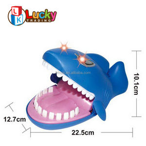 Juego de morder para morder con los dedos, juguetes de truco de dientes de tiburón con risa ligera para la interacción familiar, fiesta de reunión de amigos - Product Image 5