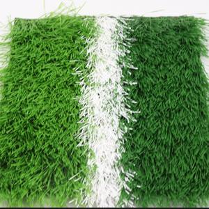 Terrain <span class=keywords><strong>de</strong></span> football <span class=keywords><strong>Tapis</strong></span> <span class=keywords><strong>de</strong></span> gazon artificiel <span class=keywords><strong>Tapis</strong></span> <span class=keywords><strong>de</strong></span> terrain <span class=keywords><strong>de</strong></span> jeu pour la maternelle Couverture <span class=keywords><strong>de</strong></span> sol extérieure Pelouse <span class=keywords><strong>de</strong></span> simulation artificielle - Product Image 5