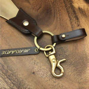 Wholesale custom leather shoehorns, creative retro shoe pullers, portable shoe <b>drawer</b> keychains - Product Image 4