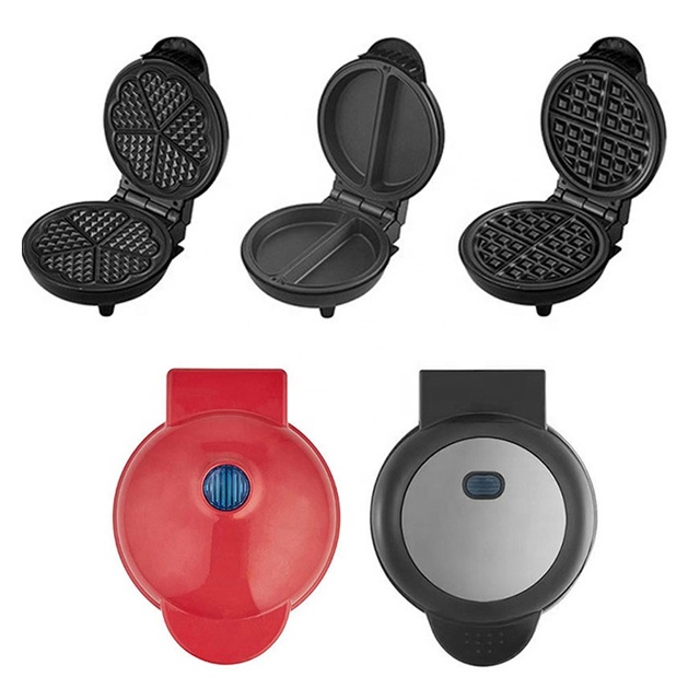 750W Non-stick Coated Plates for Easy Cleaning Multifunctional Mini Omelet Maker Waffle Maker with Cool Touch Housing for Home