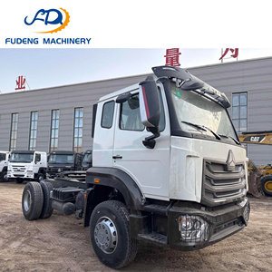 Camion tracteur <span class=keywords><strong>d</strong></span>'occasion Howo 4*2 à bas <span class=keywords><strong>prix</strong></span>, résistant aux crevaisons, conduite à gauche/droite, 371-400 CV, à vendre - Product Image 5