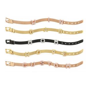 Bracelet en acier inoxydable personnalisé avec lettres italiennes, design nouveau et de haute qualité 2024 - Product Image 2