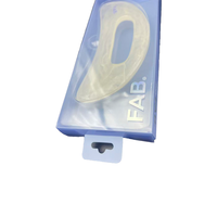 Boîtes en plastique transparentes jetables en PVC de petite taille avec cintres pour emballages de cosmétiques et cadeaux personnalisés
