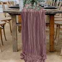 Style moderne Voile transfrontalier chemin de table froissé nappe torsadée bohème pour les fêtes de mariage hôtel utilisation en gros