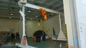 Grúa Móvil de Pórtico de Alta Eficiencia con Ruedas de Goma Giratorias de 360 Grados, Grúa Móvil de Pórtico Ajustable para Taller - Product Image 3