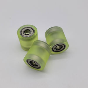 Producto de uretano personalizado del fabricante de China, rodillos de poliuretano recubiertos de PU con rodamiento - Product Image 2