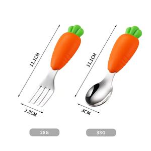 Nuovo Set di Cucchiai Riutilizzabili in Acciaio Inox con Motivo Frutta, Design Classico per Bambini, Set per Alimenti Supplementari 304, Carota - Product Image 2