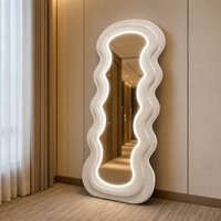 Miroir mural LED pleine longueur moderne personnalisé en velours avec design ondulé asymétrique irrégulier, miroir LED pleine longueur