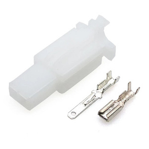Conector de Sensor Automotriz de 2 Pines, Hembra, Plástico Blanco, IP20, Estándar Mo 161, para Arnés de Cables - Product Image 1