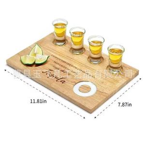 Bandeja de madera maciza para bebidas de 30x20cm con soportes para vasos de chupito para servir en fiestas de degustación de tequila - Product Image 3