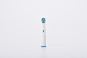 EB-17เปลี่ยนหัวแปรงสีฟันไฟฟ้าสำหรับช่องปากขแปรงสีฟันแบบปรับแต่งได้จากโรงงาน - Product Image 2