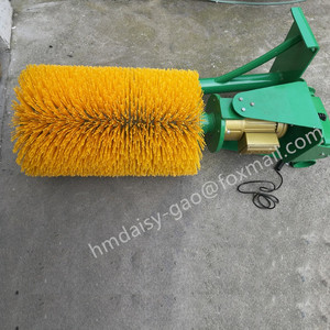 Brosse de corps de vache à moteur automatique Offres Spéciales grattant la brosse de filature de vache - Product Image 3