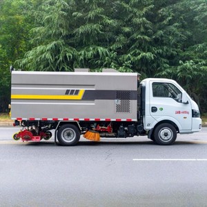 Camion balayeuse Euro 3 à bas prix en Chine, camion balayeuse routière 6m3 avec livraison rapide - Product Image 3