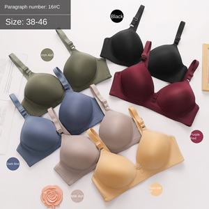 Soutien-gorge push-up respirant mince et confortable pour les femmes âgées d'âge moyen de grande taille Style quotidien accessoire sans fil sein - Product Image 1