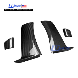 Diffuseurs latéraux de pare-chocs arrière en fibre de carbone style OE GT3 RS pour Porsche 911 992 GT3RS 2023 et suivants - Product Image 1