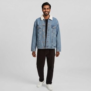 Veste en jean d'hiver pour hommes de haute qualité sur mesure avec fonction imperméable et décoration en fourrure dernière conception prix d'usine - Product Image 1