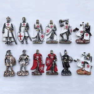 Approvisionnement transfrontalier : Chevaliers teutoniques médiévaux, soldats, armure lourde, aimant tridimensionnel commémoratif de voyage européen - Product Image 1