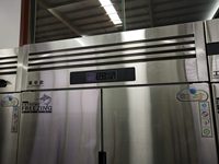 Congélateur commercial à six portes, faible niveau sonore, 1800L, pour cuisine d'hôtel