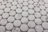 Mosaïque murale en verre recyclé imprimé jet d'encre sur mesure, aspect marbre, pour crédence de cuisine, motif rond Penny