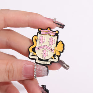 Popmusik Sänger Lyrical Music Text Emaille Pin in meinem gefolterten Dichter Kreative benutzer definierte Brosche Revers Abzeichen Schmuck Geschenk für Freund - Product Image 1