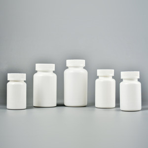 Pilflessen met kindveilige doppen Lege <span class=keywords><strong>plastic</strong></span> medicijnflessen voor huisdieren Pillenopbergpotten Schroefdoppen Sterke medicijnflessen - Product Image 4