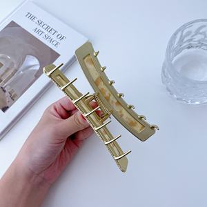 SHESHARES europea e americana grande serie a scacchi a scacchiera in lega di acetato fermaglio per capelli - Product Image 3